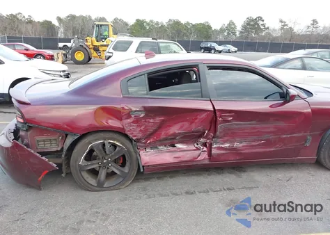 2017 Dodge Charger Sxt Rwd z USA, uszkodzony, nr VIN 2C3CDXHG4HH667077